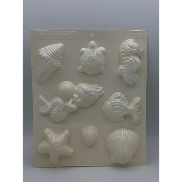 Vintage Soap Making Supplies Molds, Glycerin, Coloring and Scents with Book - Picture 4 of 10